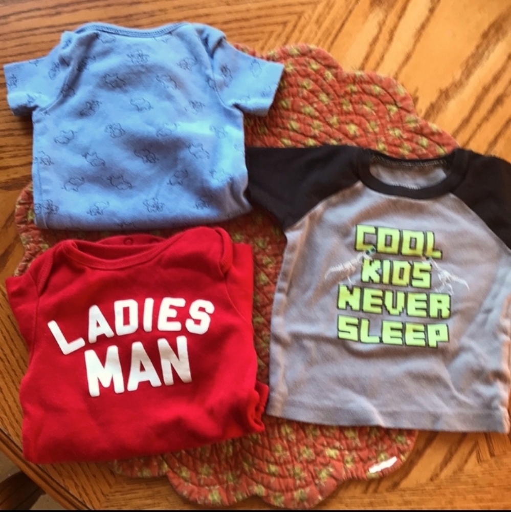 Baby Boy Clothes 0-3 Mos. - Picture 1 of 2